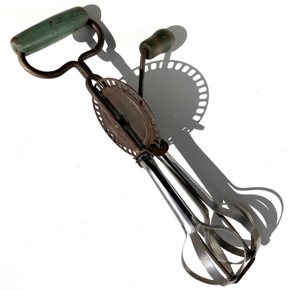Vintage Edlund Hand Mixer Egg Beater Green Wood Handle Stainless Made in USA - Picture 2 of 8